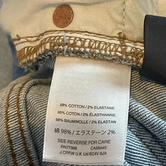 J. Crew Broken-In Boyfriend Distressed Slim Jeans Size 25 - Picture 4 of 9